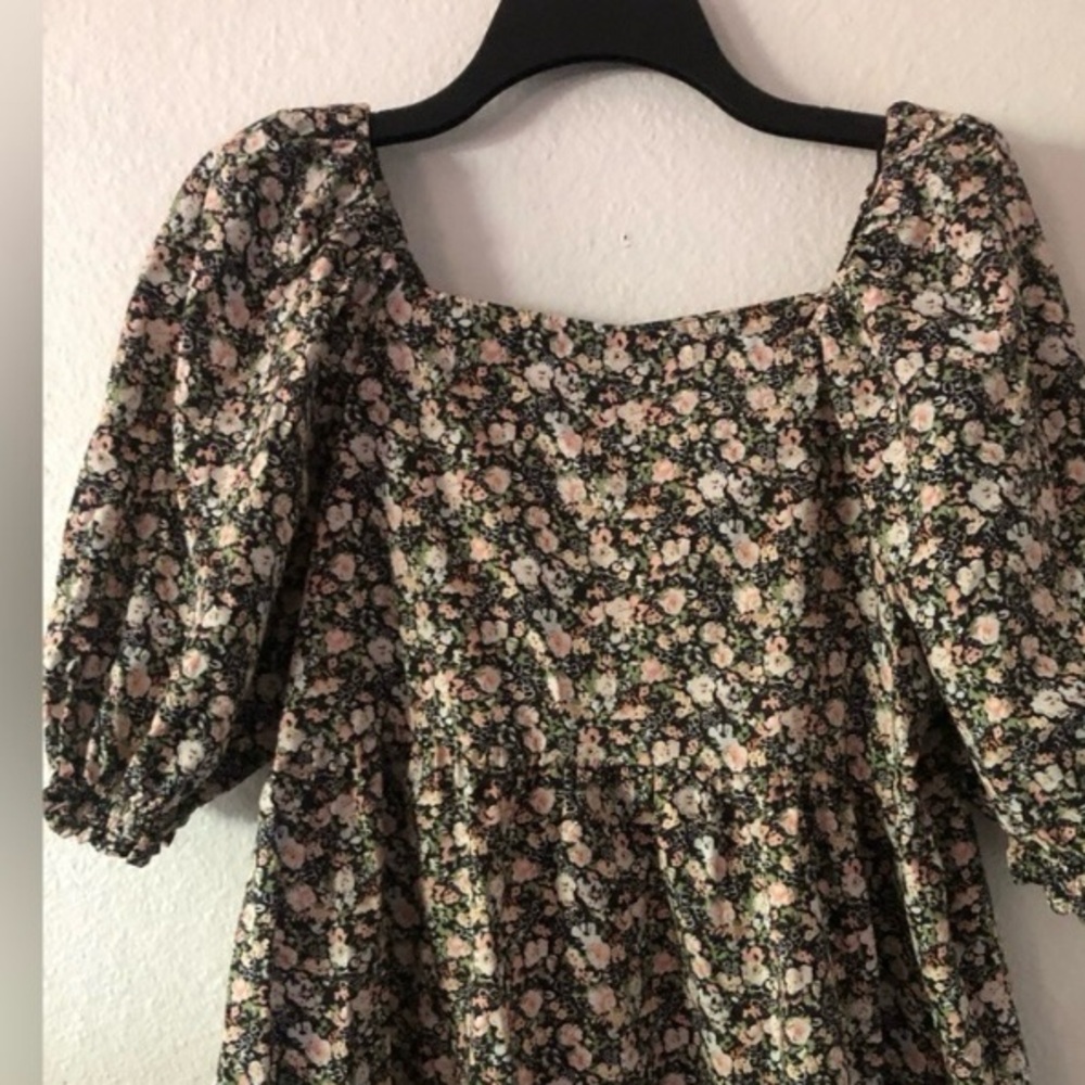 Levi’s Floral Puff Sleeve Dress - Picture 5 of 6